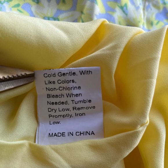 SHEIN Floral Yellow Skirt - Picture 10 of 10